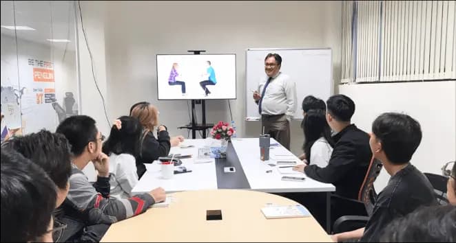 Lớp học tiếng Anh